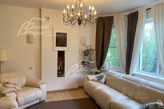Аренда дома, 324 м², с участком 10 соток