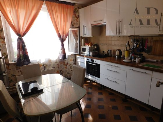 Продажа 3-комнатной квартиры 81,2 м², 2/12 этаж