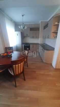 Продажа 3-комнатной квартиры 81 м², 3/3 этаж