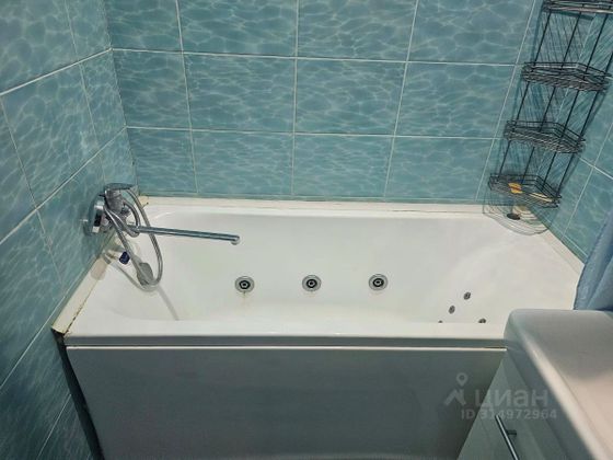 Продажа 3-комнатной квартиры 74 м², 4/4 этаж