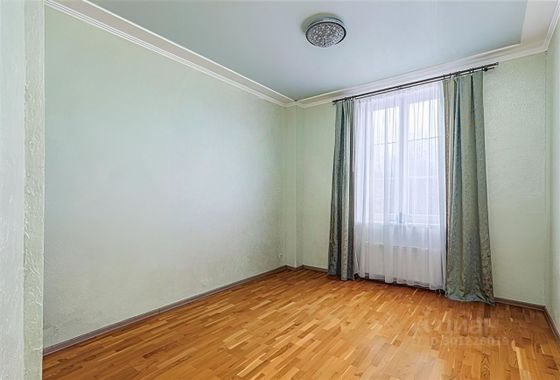 Продажа многокомнатной квартиры 190 м², 1/6 этаж