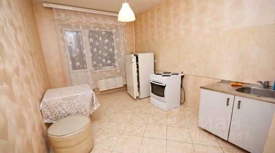 Аренда 1-комнатной квартиры 44 м², 8/22 этаж