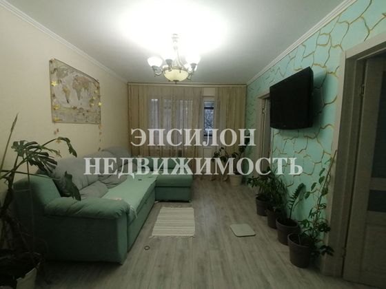 Продажа 4-комнатной квартиры 61,8 м², 5/5 этаж