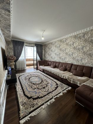 Продажа 4-комнатной квартиры 130 м², 2/10 этаж