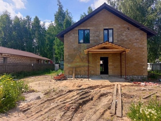 Продажа дома, 163 м², с участком 9,5 сотки