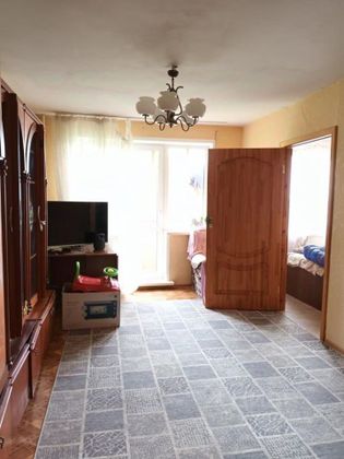 Продажа 3-комнатной квартиры 59 м², 4/5 этаж