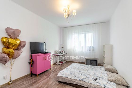 Продажа 1-комнатной квартиры 43 м², 3/9 этаж