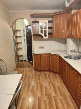 Продажа 3-комнатной квартиры 64,7 м², 1/10 этаж