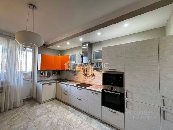 Продажа 2-комнатной квартиры 64 м², 13/17 этаж