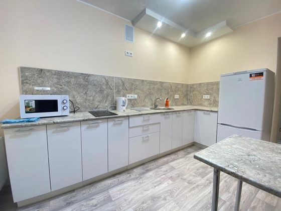 Аренда 2-комнатной квартиры 50 м², 2/9 этаж