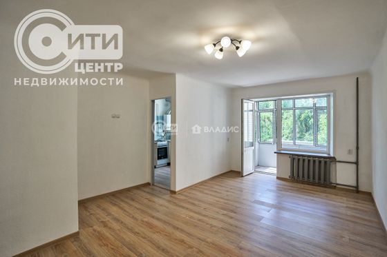 Продажа 1-комнатной квартиры 32,3 м², 2/5 этаж