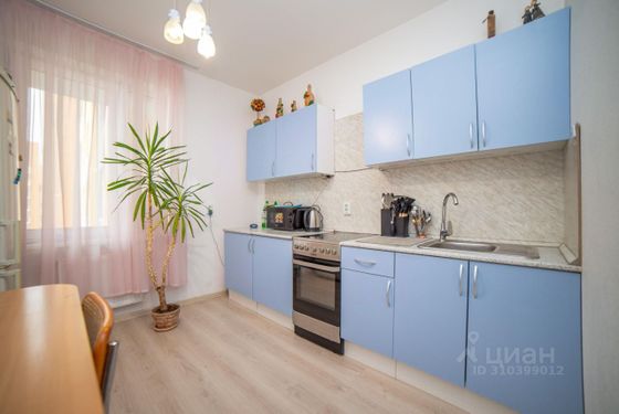 Продажа 2-комнатной квартиры 58 м², 9/9 этаж