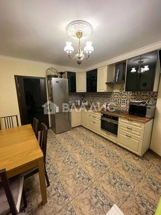 Продажа 3-комнатной квартиры 77 м², 1/5 этаж