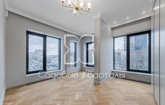 Продажа 4-комнатной квартиры 102 м², 3/15 этаж