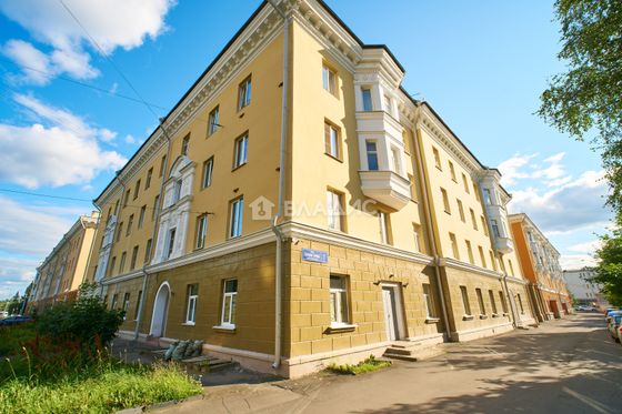 Продажа 3-комнатной квартиры 96,5 м², 4/4 этаж