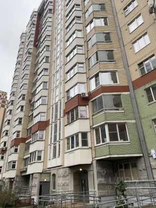 Продажа 1-комнатной квартиры 38 м², 4/25 этаж