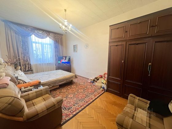 Продажа 2-комнатной квартиры 55 м², 2/4 этаж