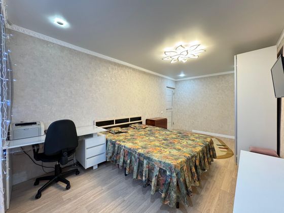 Продажа 2-комнатной квартиры 45 м², 1/5 этаж