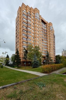 Продажа 4-комнатной квартиры 142 м², 5/18 этаж