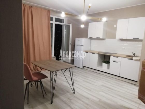 Продажа 2-комнатной квартиры 55,5 м², 17/19 этаж