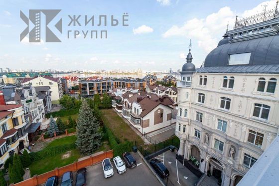 Продажа 2-комнатной квартиры 106 м², 6/6 этаж