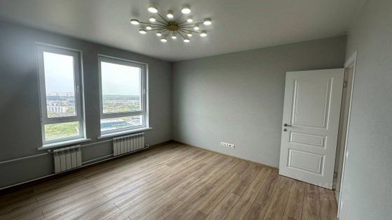 Продажа 1-комнатной квартиры 43 м², 32/33 этаж