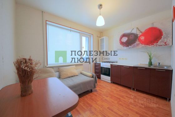 Продажа 1-комнатной квартиры 38 м², 1/6 этаж