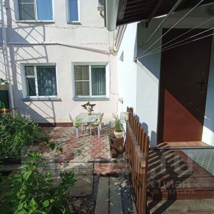 Продажа 3-комнатной квартиры 52 м², 1/2 этаж