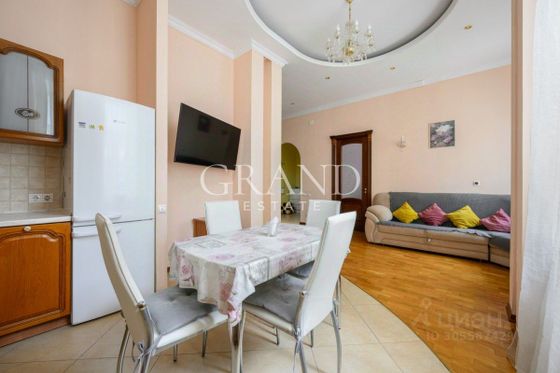 Продажа 2-комнатной квартиры 64,5 м², 2/6 этаж