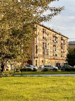 Продажа 2-комнатной квартиры 52,6 м², 3/9 этаж