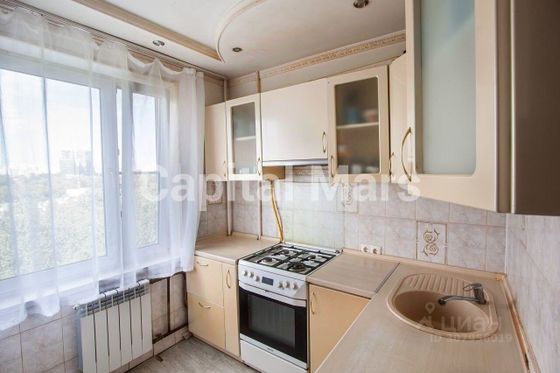 Продажа 3-комнатной квартиры 50 м², 8/9 этаж