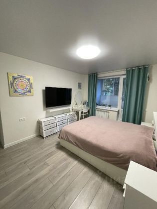 Продажа 3-комнатной квартиры 60 м², 1/9 этаж