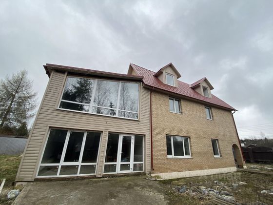 Аренда дома, 577 м², с участком 15 соток