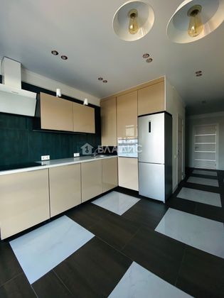 Продажа 3-комнатной квартиры 77,2 м², 13/17 этаж