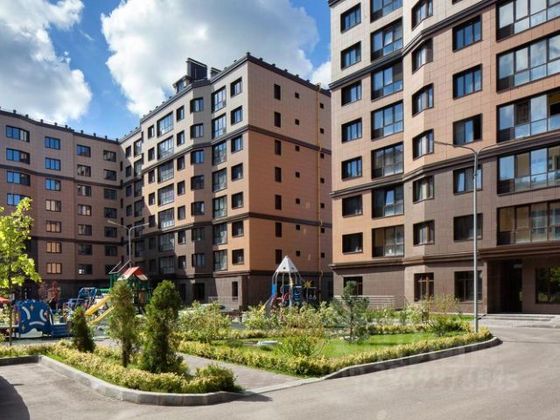 Продажа 3-комнатной квартиры 101,3 м², 2/8 этаж