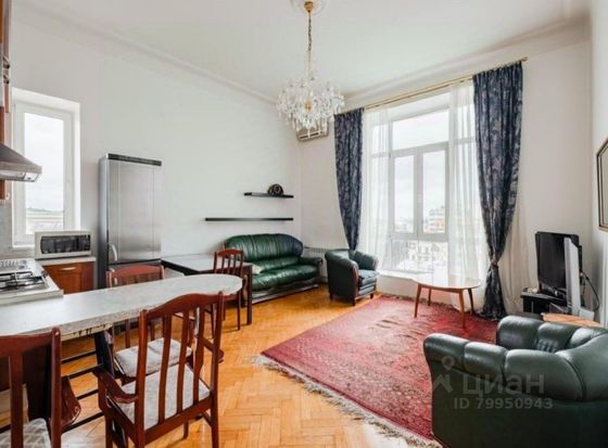 Продажа 2-комнатной квартиры 50 м², 8/10 этаж