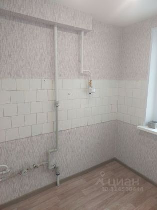 Продажа 1-комнатной квартиры 32 м², 1/5 этаж