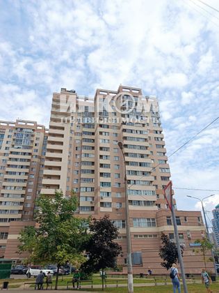 Продажа 2-комнатной квартиры 69,6 м², 3/16 этаж