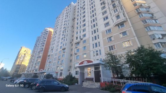 Продажа 3-комнатной квартиры 76,2 м², 15/17 этаж