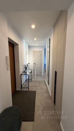 Продажа 2-комнатной квартиры 56 м², 9/9 этаж