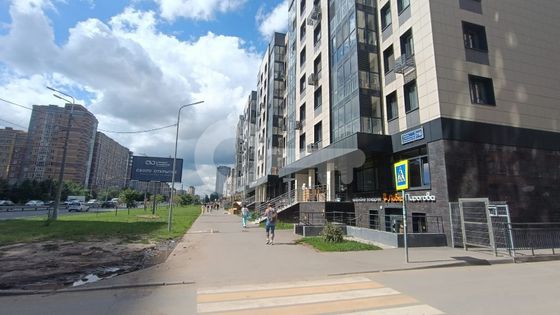 Продажа 1-комнатной квартиры 51,2 м², 4/8 этаж