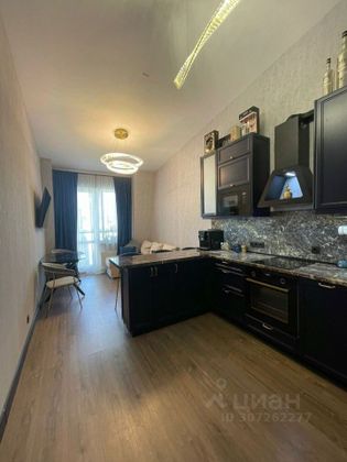 Продажа 4-комнатной квартиры 96 м², 5/5 этаж