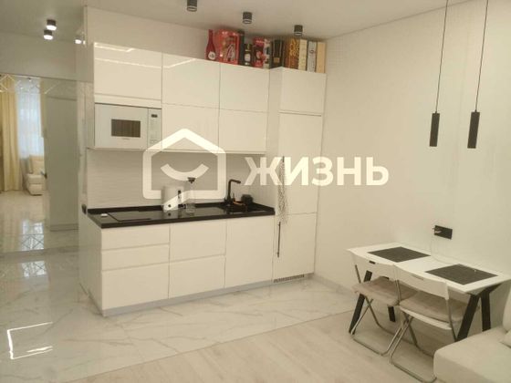 Продажа 2-комнатной квартиры 42 м², 1/5 этаж