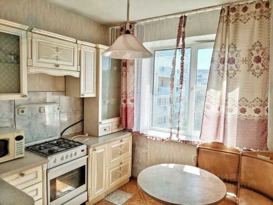 Продажа 2-комнатной квартиры 54 м², 6/9 этаж