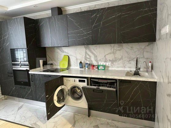 Продажа 2-комнатной квартиры 60 м², 4/21 этаж