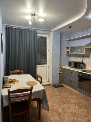 Аренда 1-комнатной квартиры 51 м², 8/10 этаж