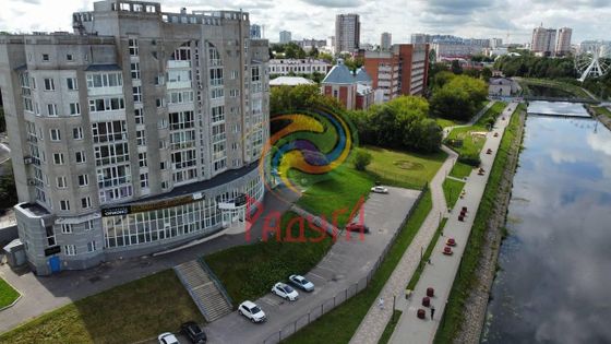 Продажа 3-комнатной квартиры 134 м², 5/8 этаж