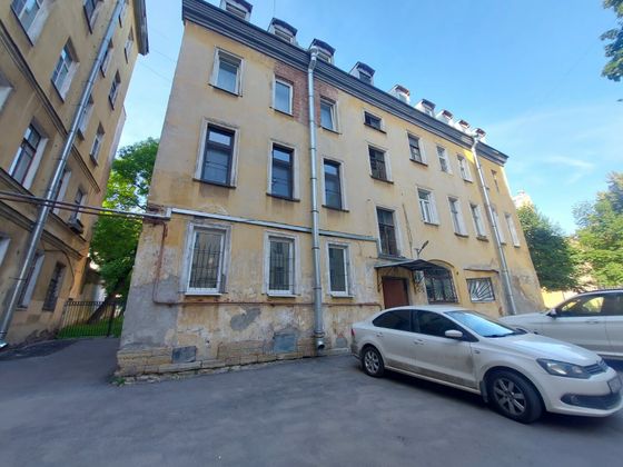 Продажа 1-комнатной квартиры 42 м², 1/4 этаж