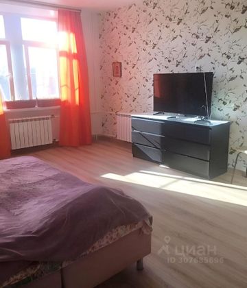 Аренда 1 комнаты, 100 м², 6/6 этаж