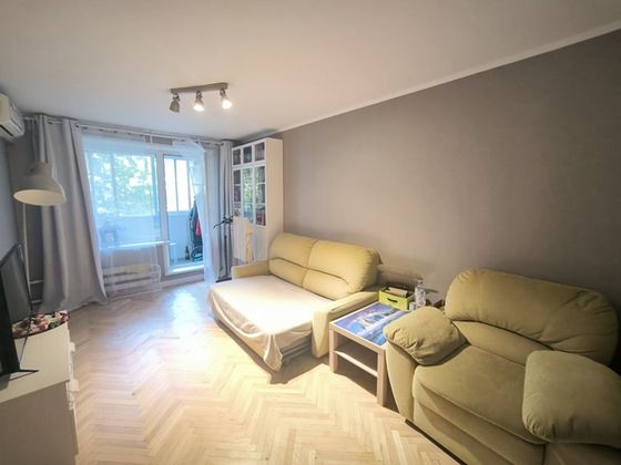 Продажа 3-комнатной квартиры 65 м², 2/12 этаж